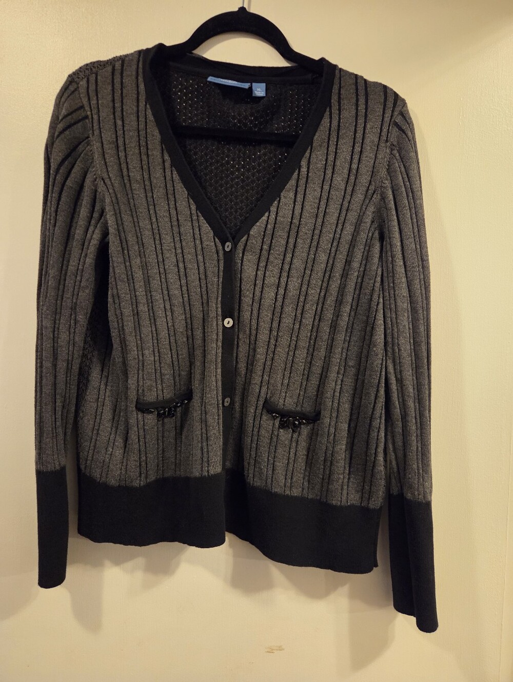 Simply Vera Vera Wang Cardigan Sweater Black Gray size XL Embellished Pockets